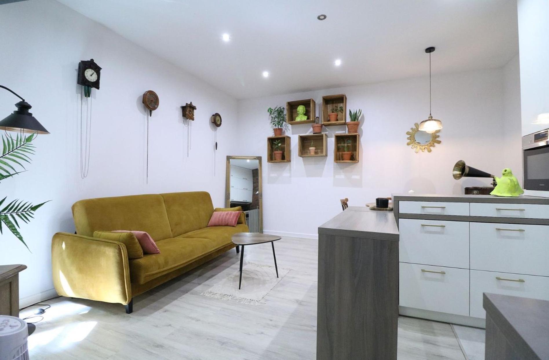Slovak Apartment City Center Катовице Экстерьер фото